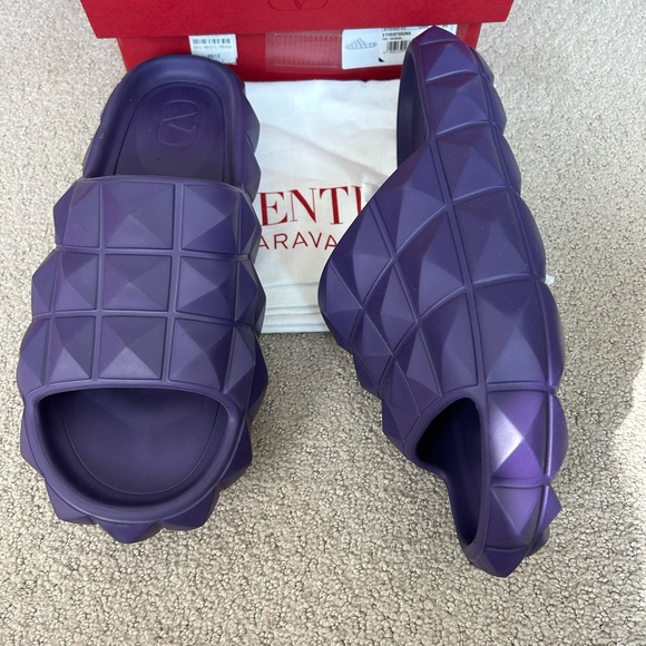 Valentino Garavani rubber slides, NIB main image 4